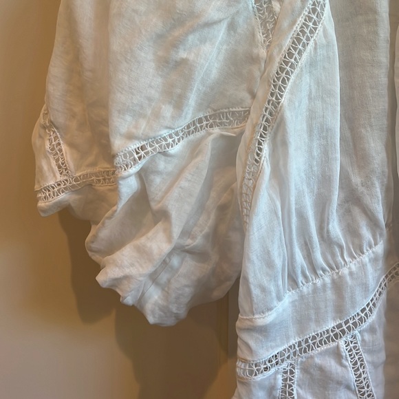 Frame Inset Lace Gathered Seam Top, Size S, White - Picture 8 of 11